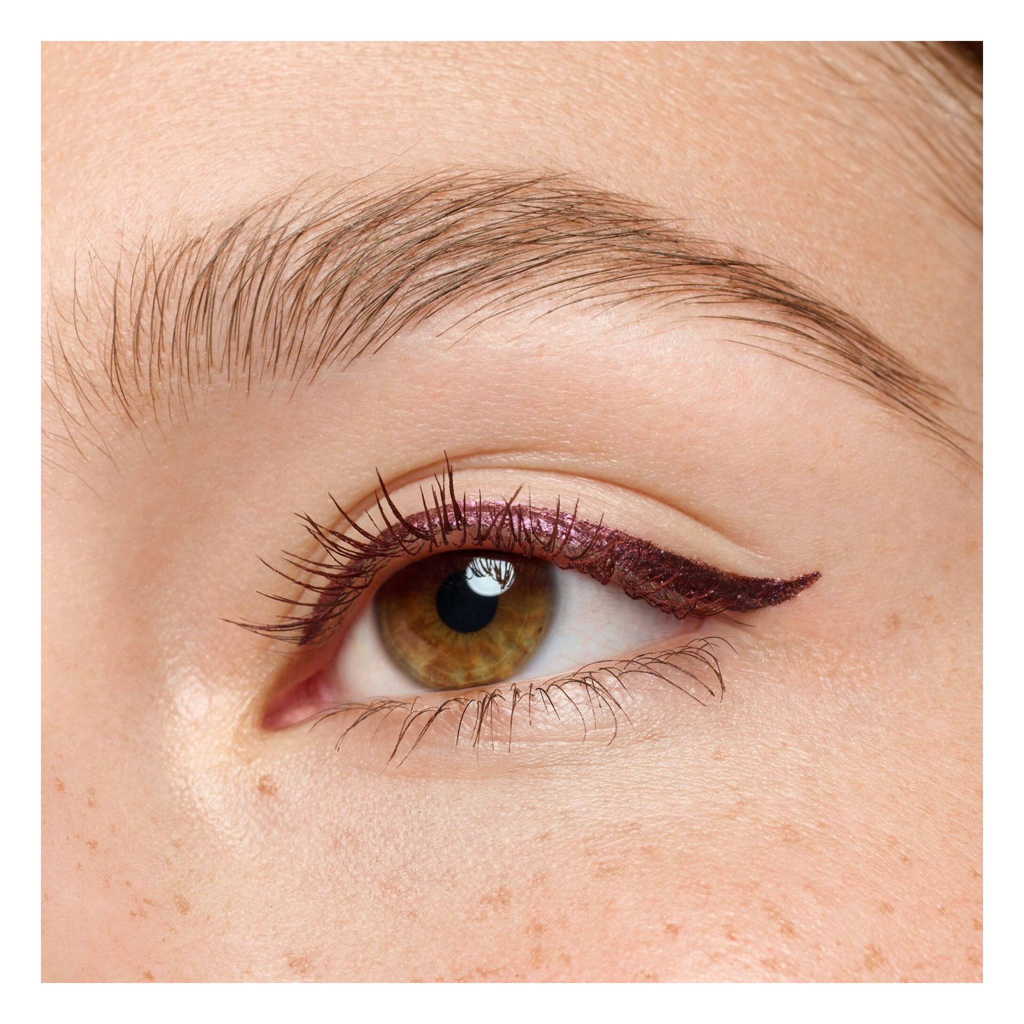 Colour It! Metallic Liquid Eyeliner Colour It! Metallic Liquid Eyeliner