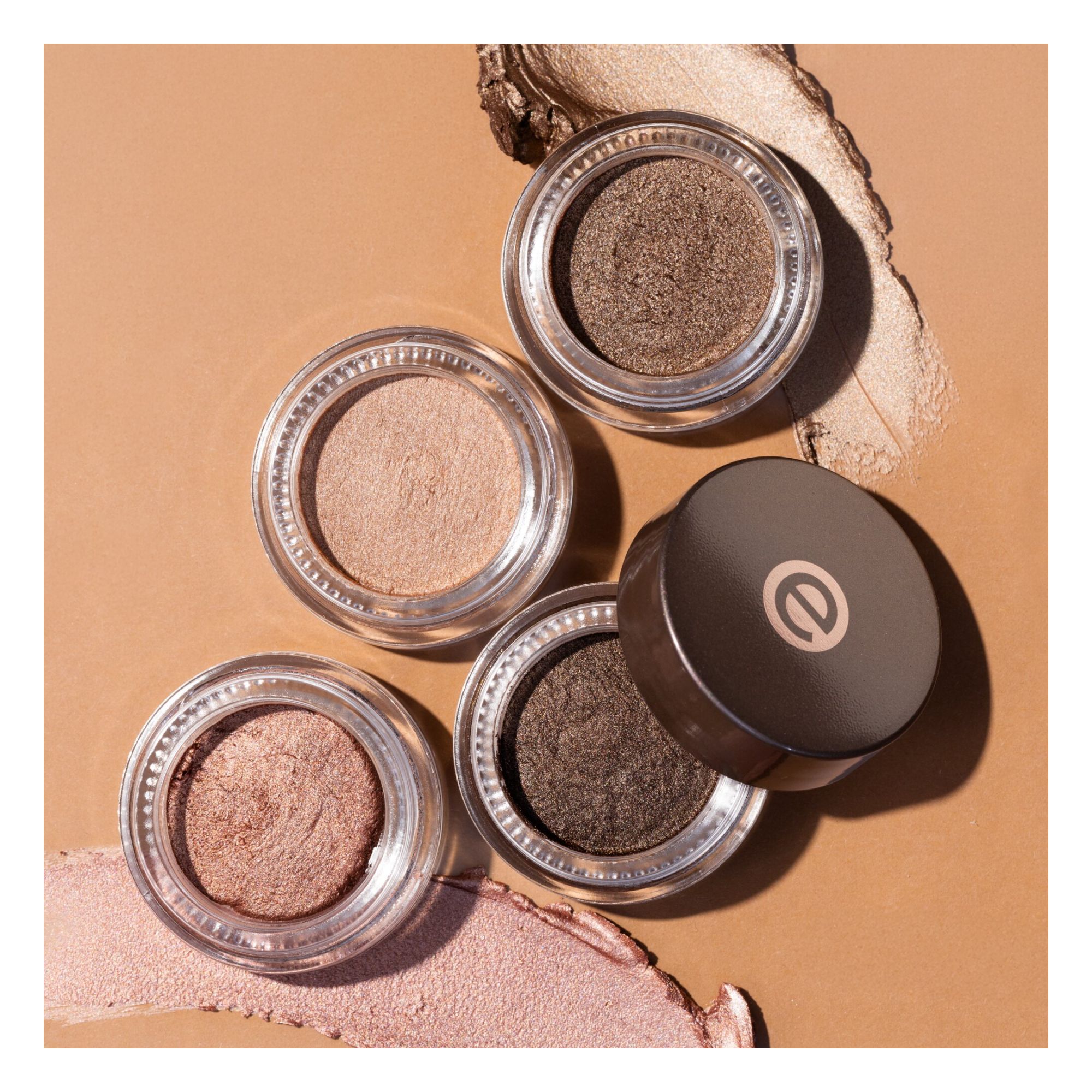 Fards Crème - Cream Eyeshadow Fards Crème - Cream Eyeshadow