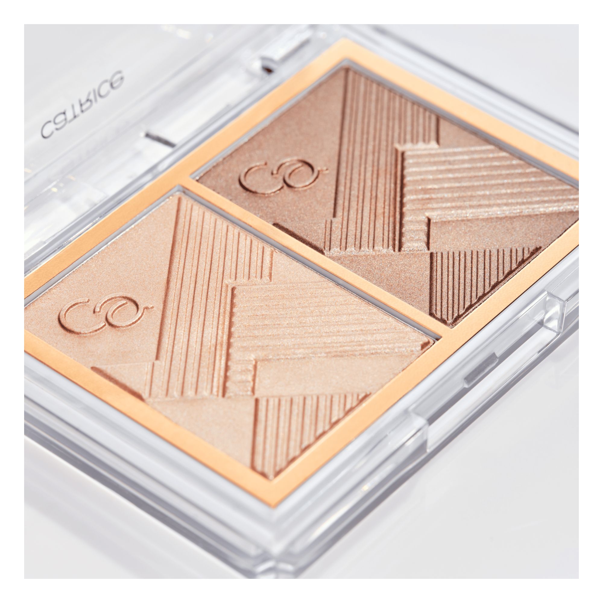Eyeshadow & Highlighter - Era Of Senses - Multi-Use Palette Eyeshadow & Highlighter - Era Of Senses - Multi-Use Palette