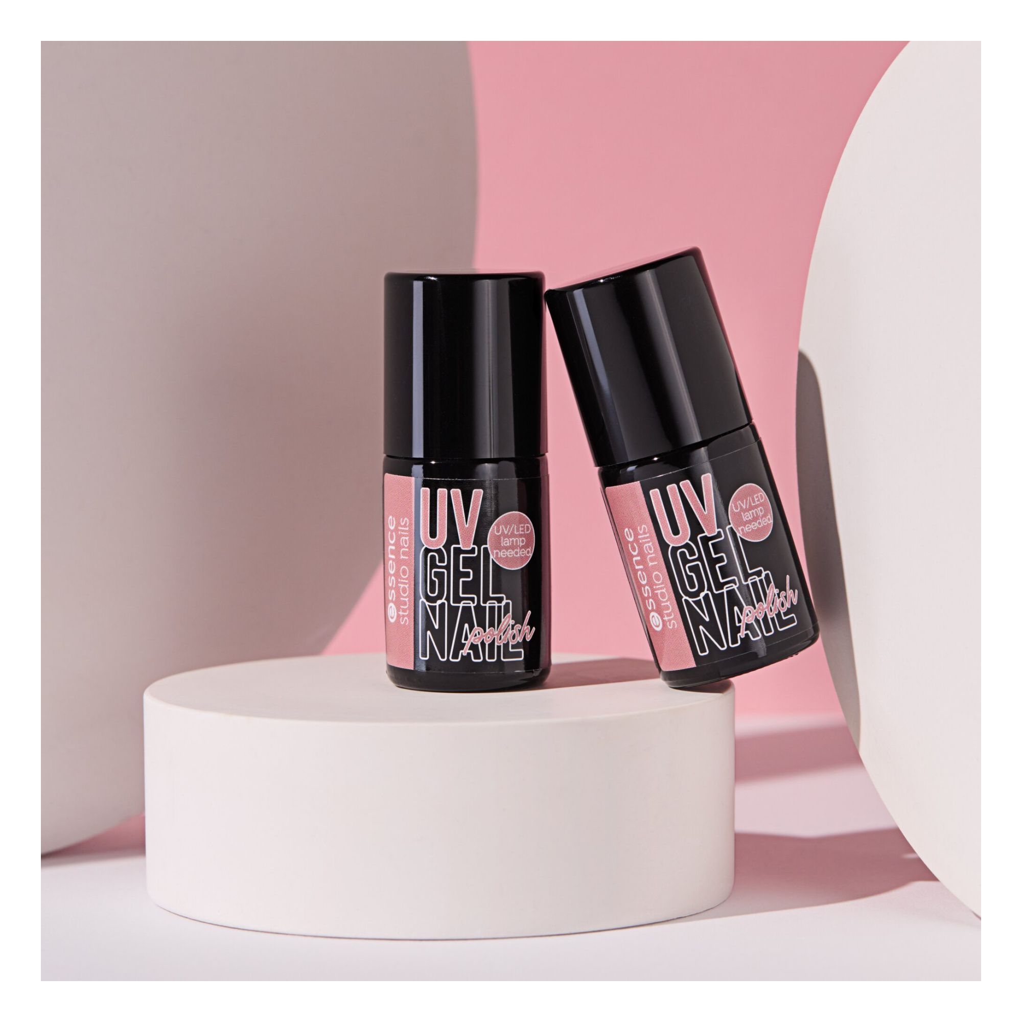Studio Nails UV Gel Nail Polish -- Gel-Nagellack Studio Nails UV Gel Nail Polish -- Gel-Nagellack