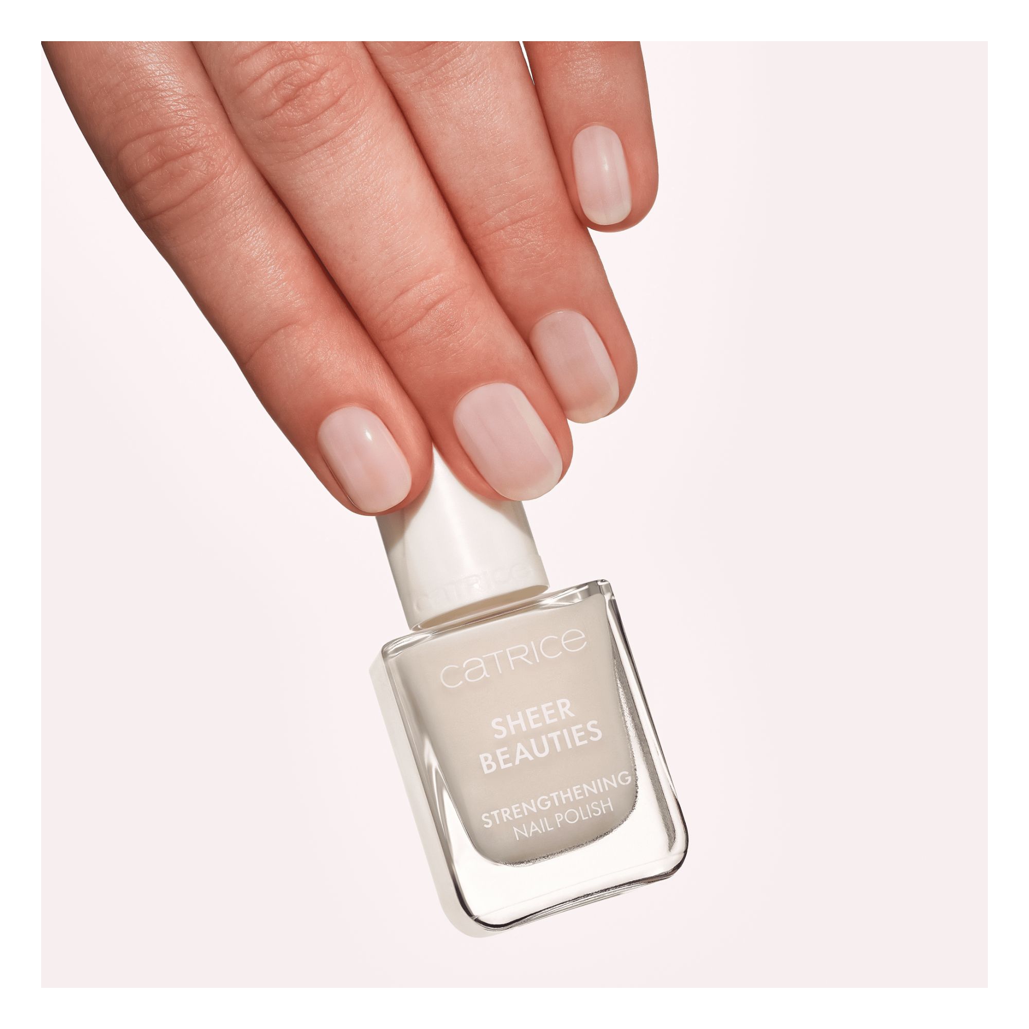 Vernis à Ongles - Sheer Beauties Strengthening Nail Polish Vernis à Ongles - Sheer Beauties Strengthening Nail Polish
