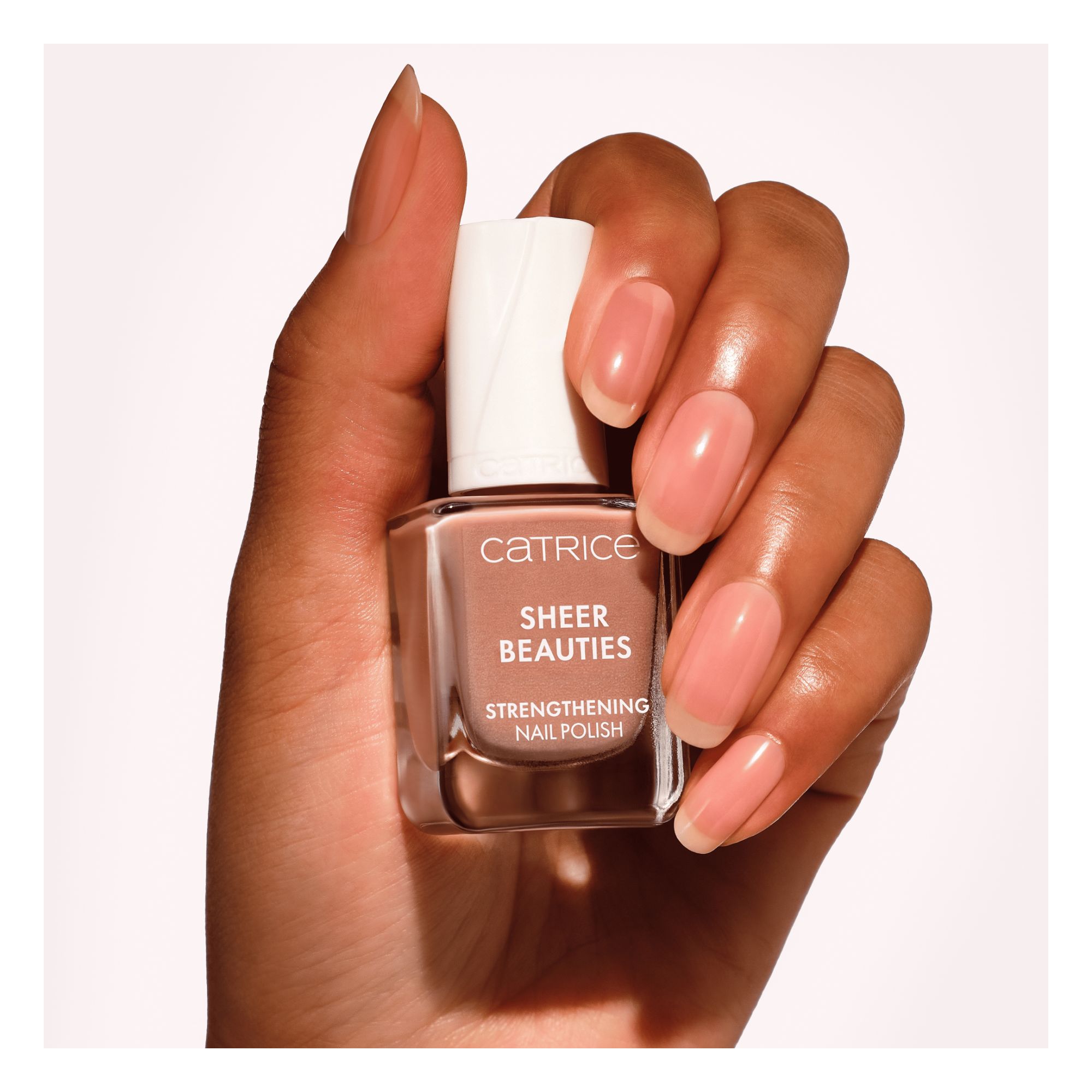 Sheer Beauties Strengthening Nail Polish -- Nagellack