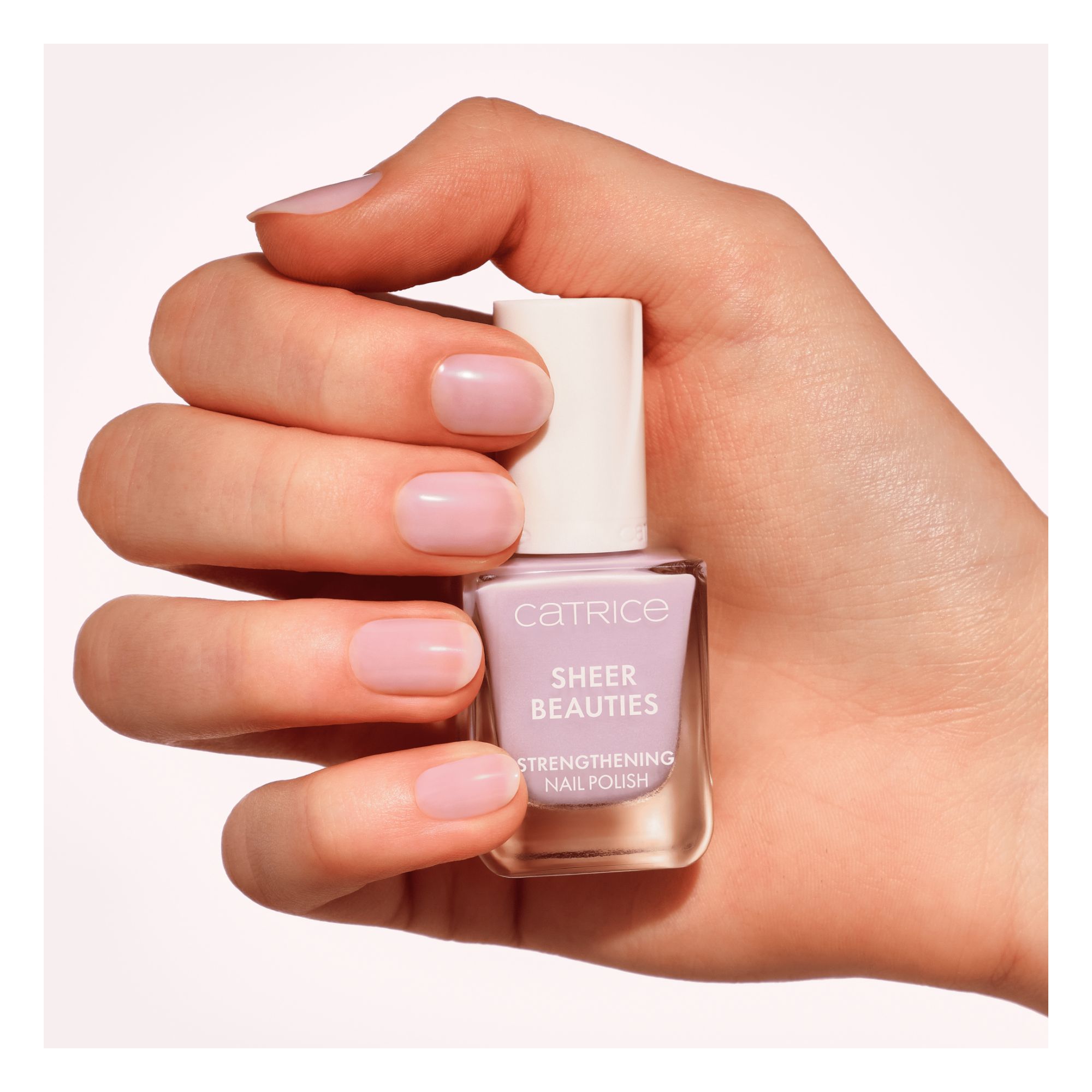 Vernis à Ongles - Sheer Beauties Strengthening Nail Polish Vernis à Ongles - Sheer Beauties Strengthening Nail Polish
