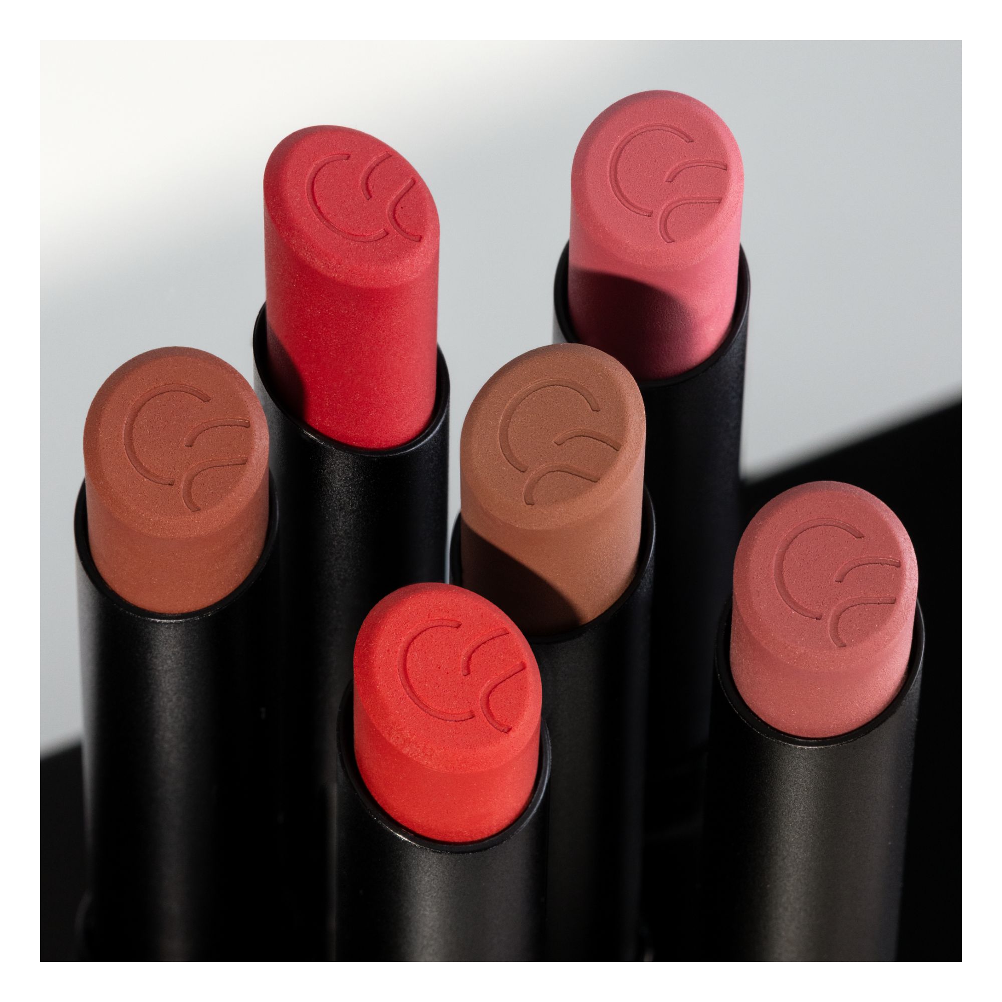 Rouge à Lèvres - Blur-Real Matte Lipstick Rouge à Lèvres - Blur-Real Matte Lipstick