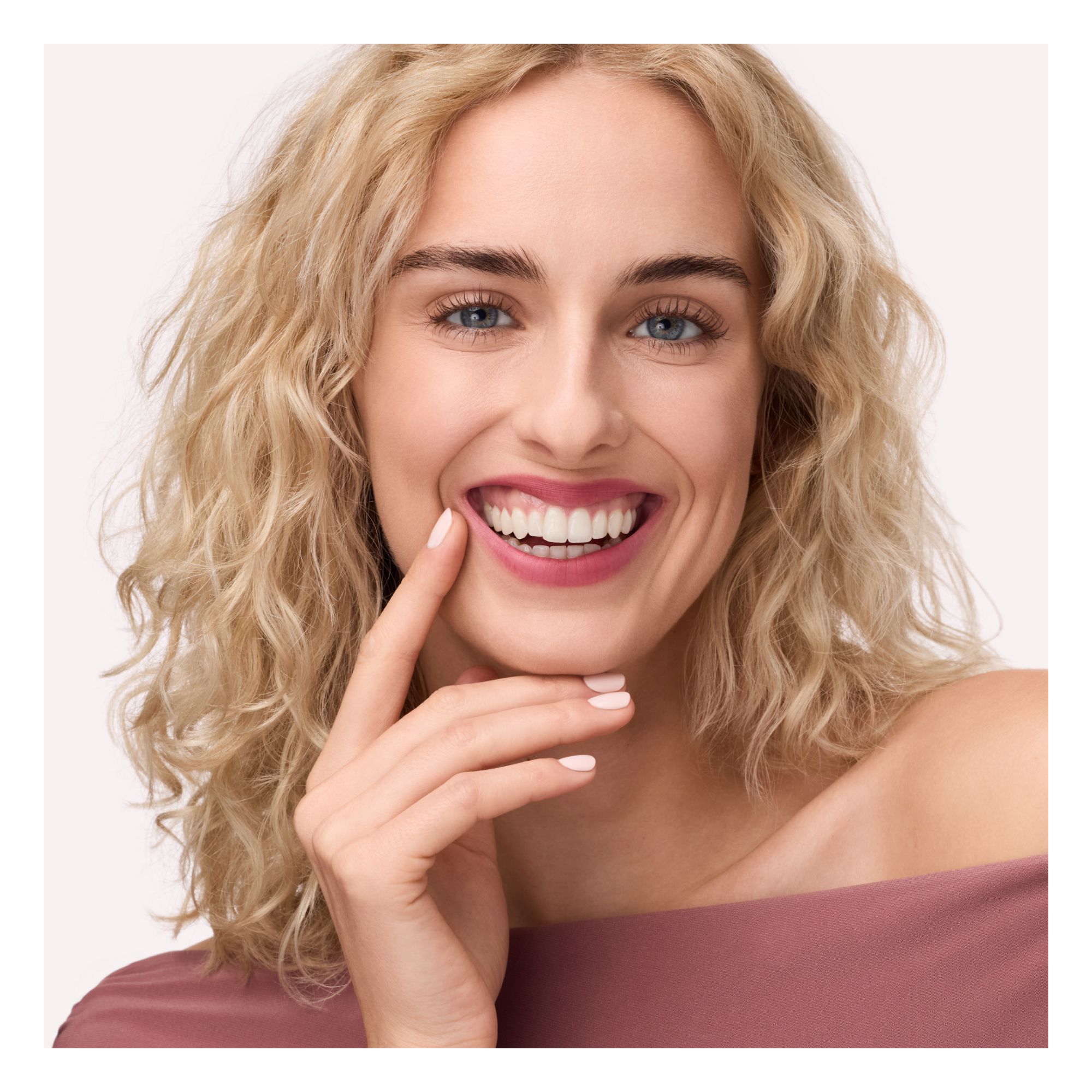 Blur-Real Matte Lipstick Blur-Real Matte Lipstick