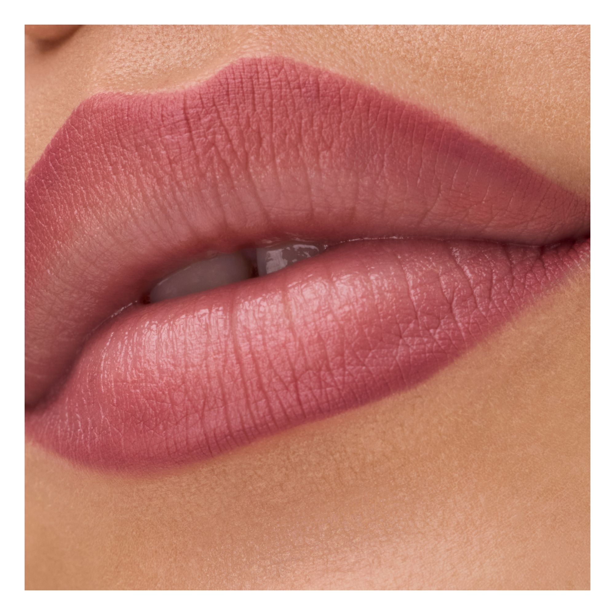 Gel Glide Long-Lasting Lip Liner Gel Glide Long-Lasting Lip Liner
