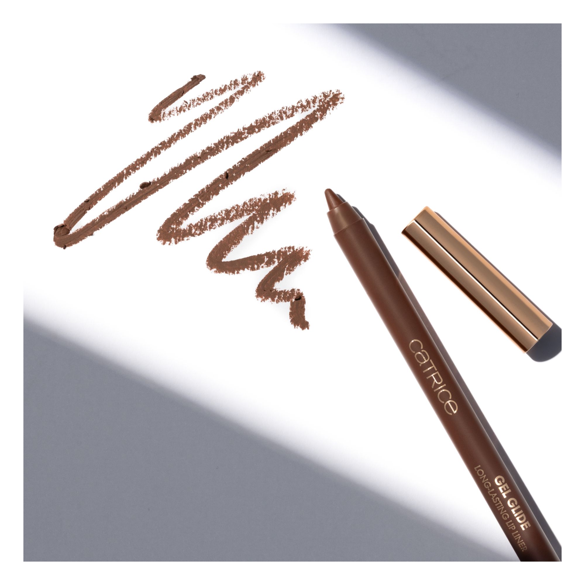 Crayon à Lèvres - Gel Glide Long-Lasting Lip Liner Crayon à Lèvres - Gel Glide Long-Lasting Lip Liner