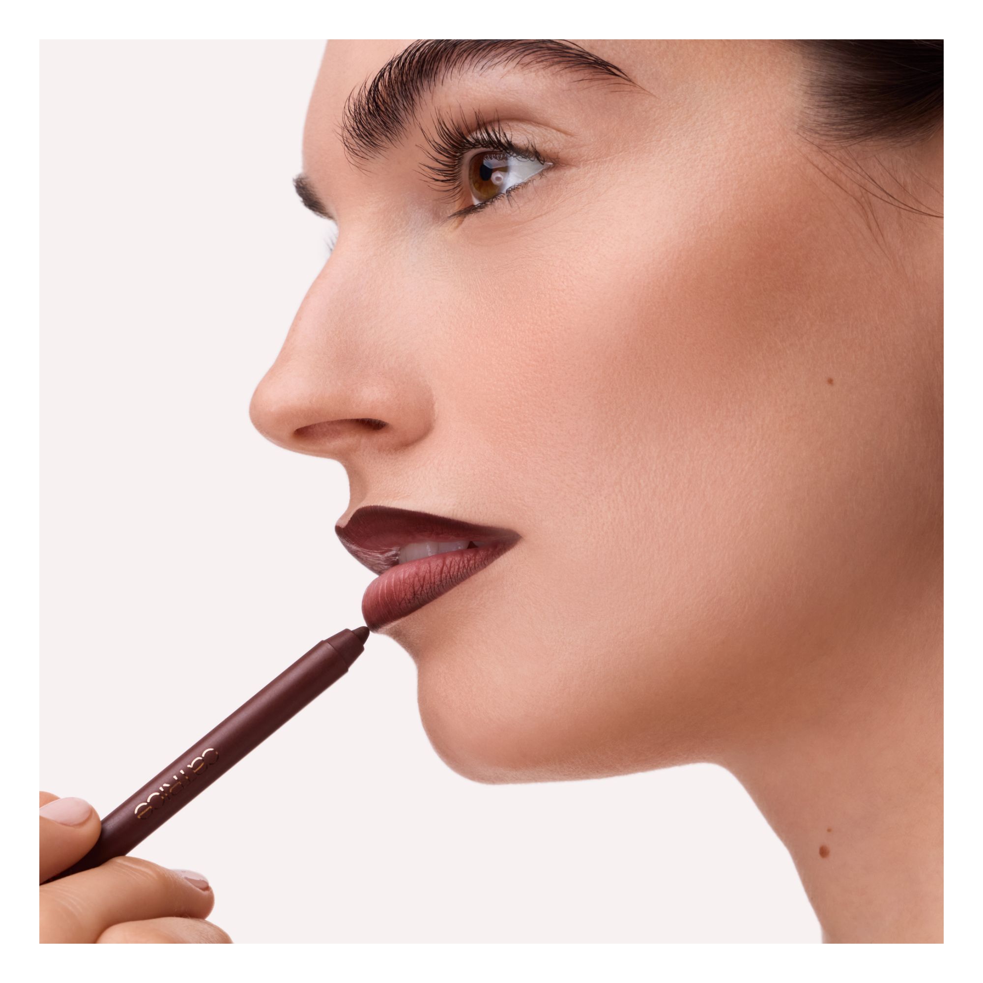 Crayon à Lèvres - Gel Glide Long-Lasting Lip Liner Crayon à Lèvres - Gel Glide Long-Lasting Lip Liner