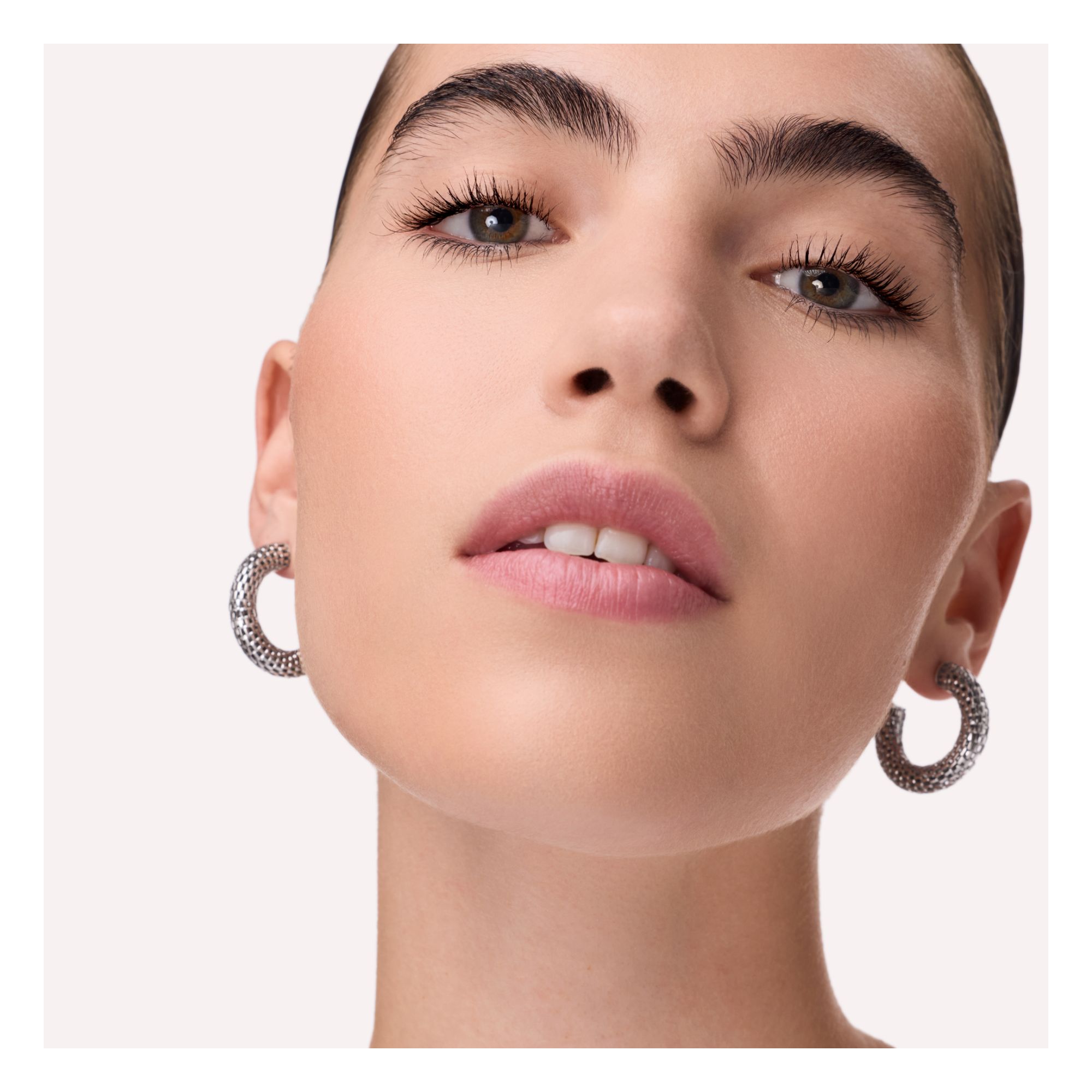 Glam & Doll Sculpt & Volume Mascara Waterproof Glam & Doll Sculpt & Volume Mascara Waterproof