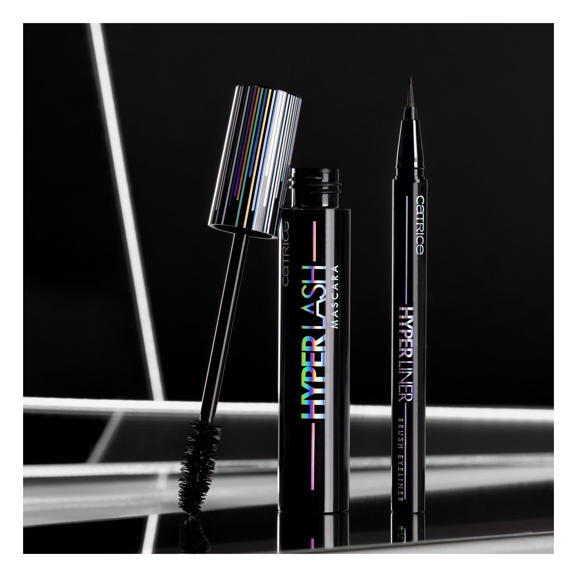 Eye-Liner Liquide - Hyper Liner Brush Liner Eye-Liner Liquide - Hyper Liner Brush Liner
