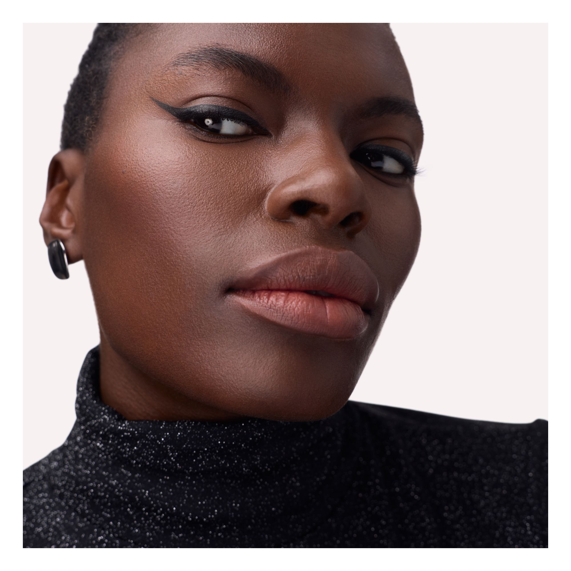 Eye-Liner Liquide - Hyper Liner Brush Liner Eye-Liner Liquide - Hyper Liner Brush Liner