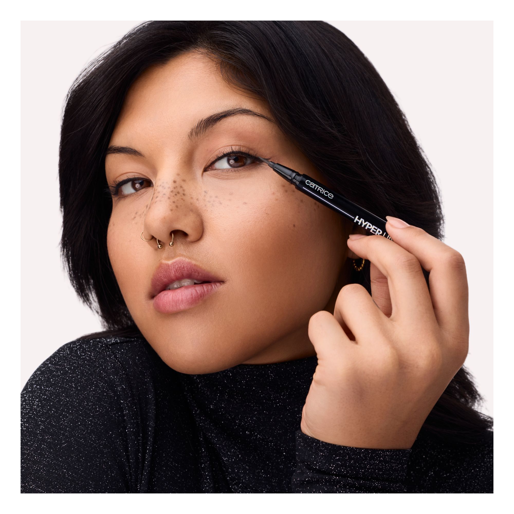 Eye-Liner Liquide - Hyper Liner Brush Liner Eye-Liner Liquide - Hyper Liner Brush Liner