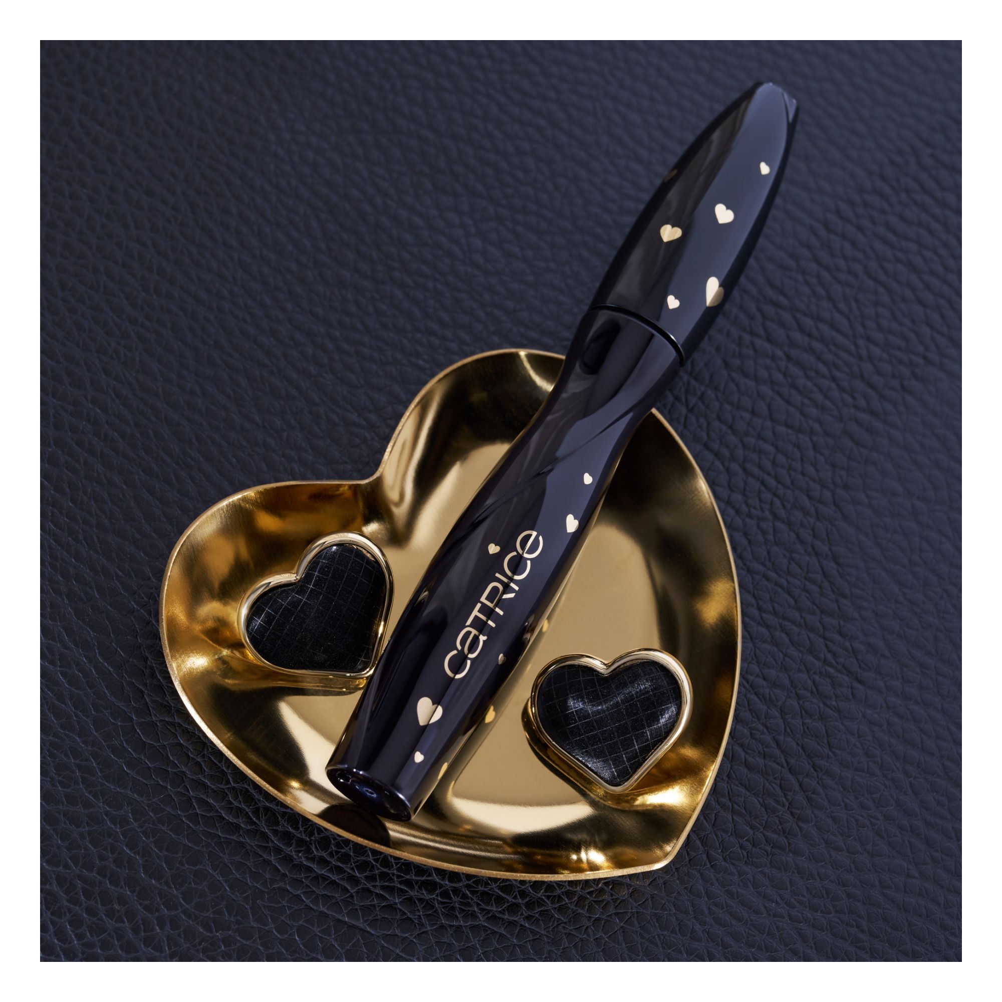 Valentine Who? - Glam & Doll Volume Mascara Valentine Who? - Glam & Doll Volume Mascara