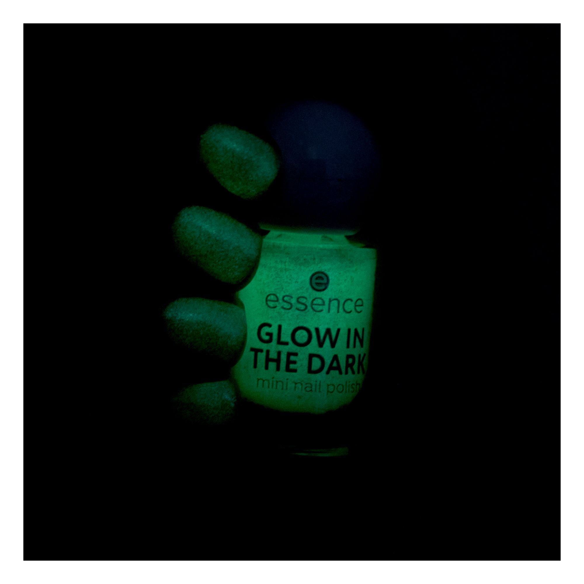 Glow In The Dark Mini Nail Polish Glow In The Dark Mini Nail Polish