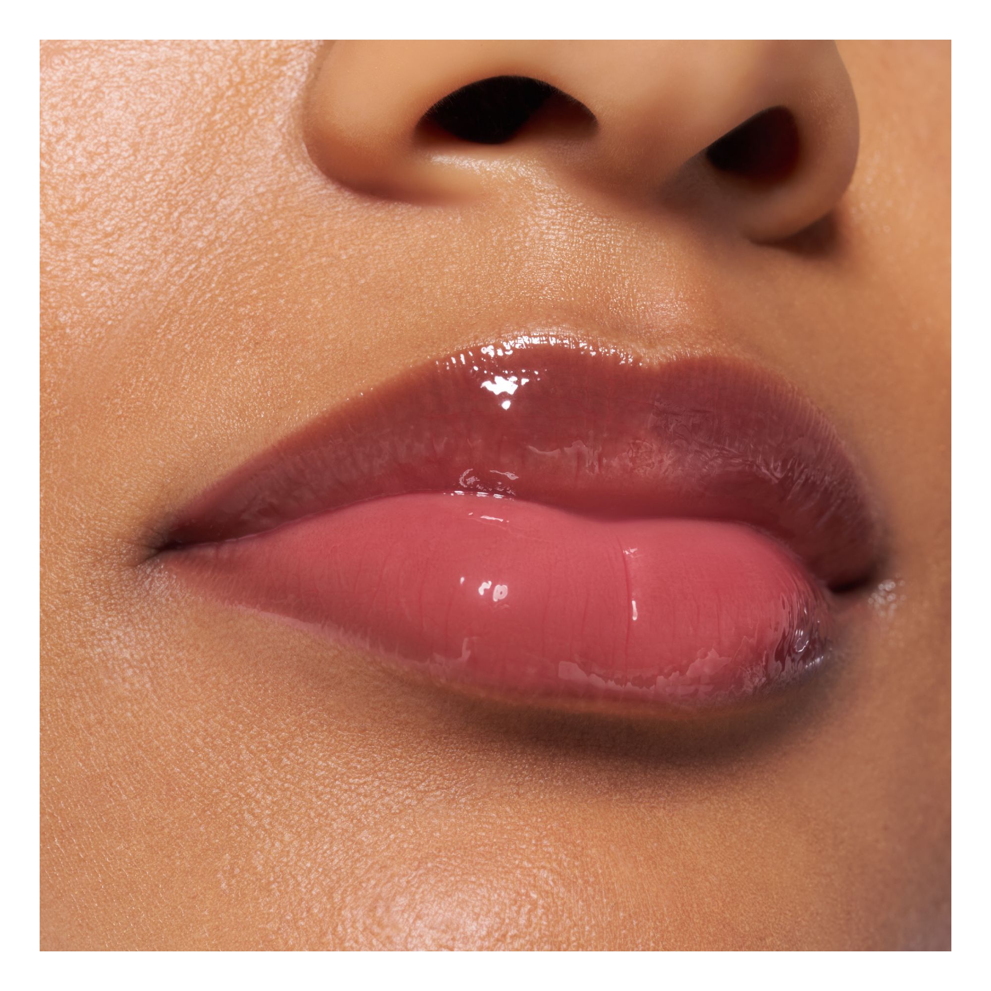 The Super Peptide Glossy Lip Treatment The Super Peptide Glossy Lip Treatment