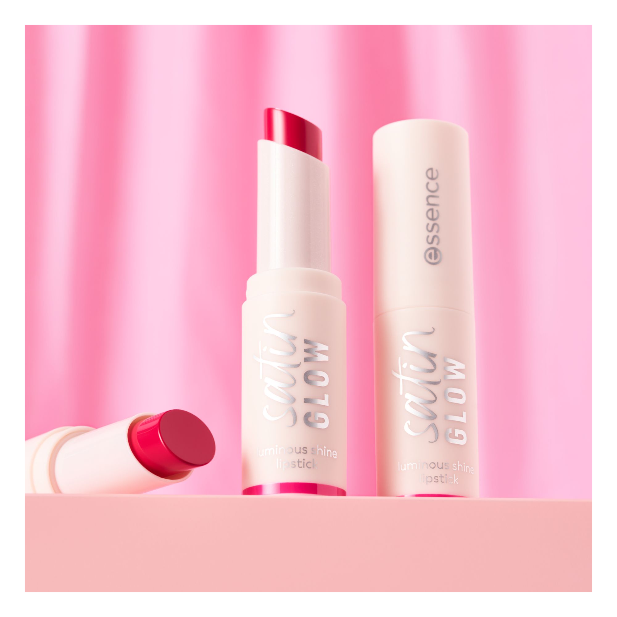 Satin Glow Luminous Shine Lipstick -- Lippenstift