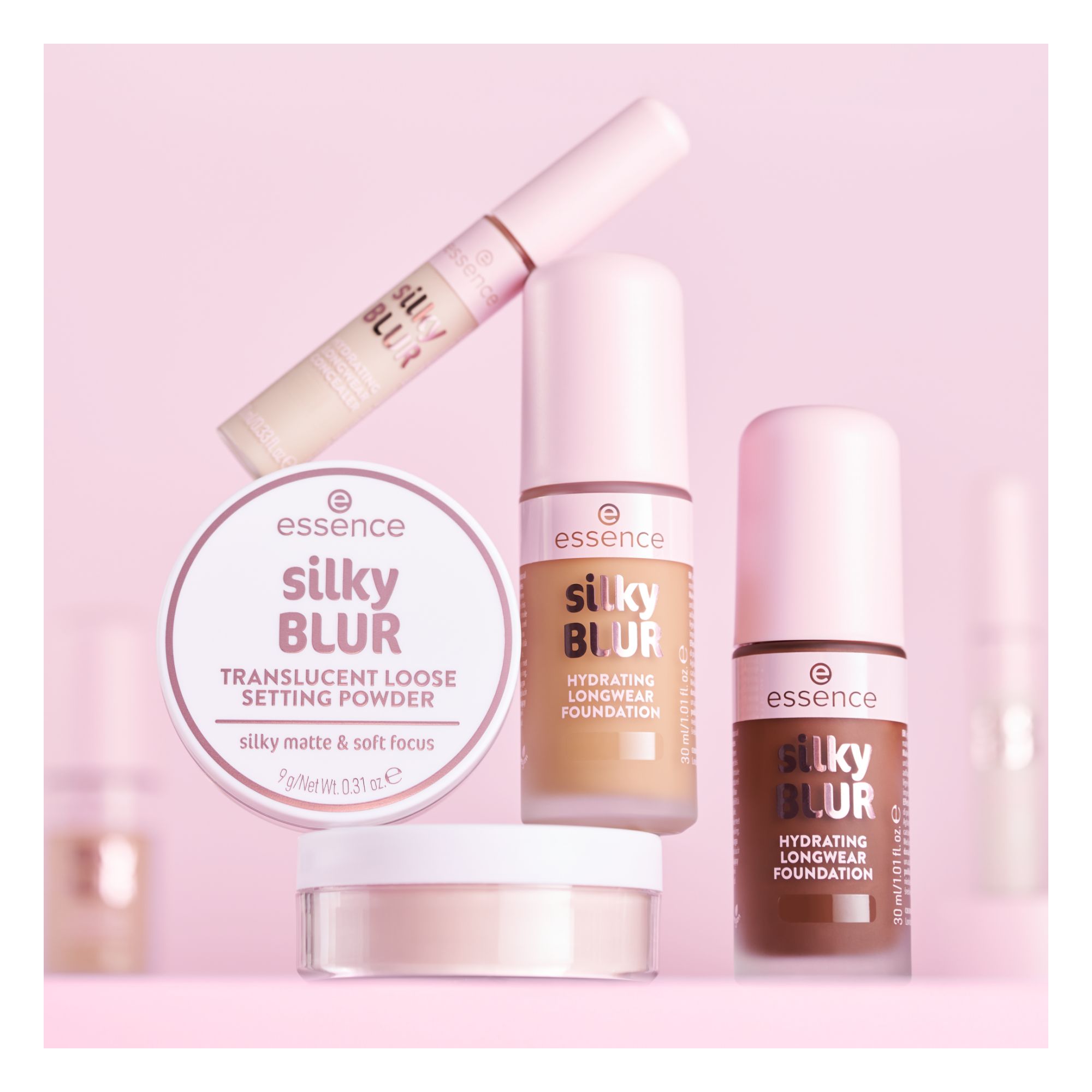 Fond de Teint - Silky Blur Hydrating Longwear Foundation Fond de Teint - Silky Blur Hydrating Longwear Foundation