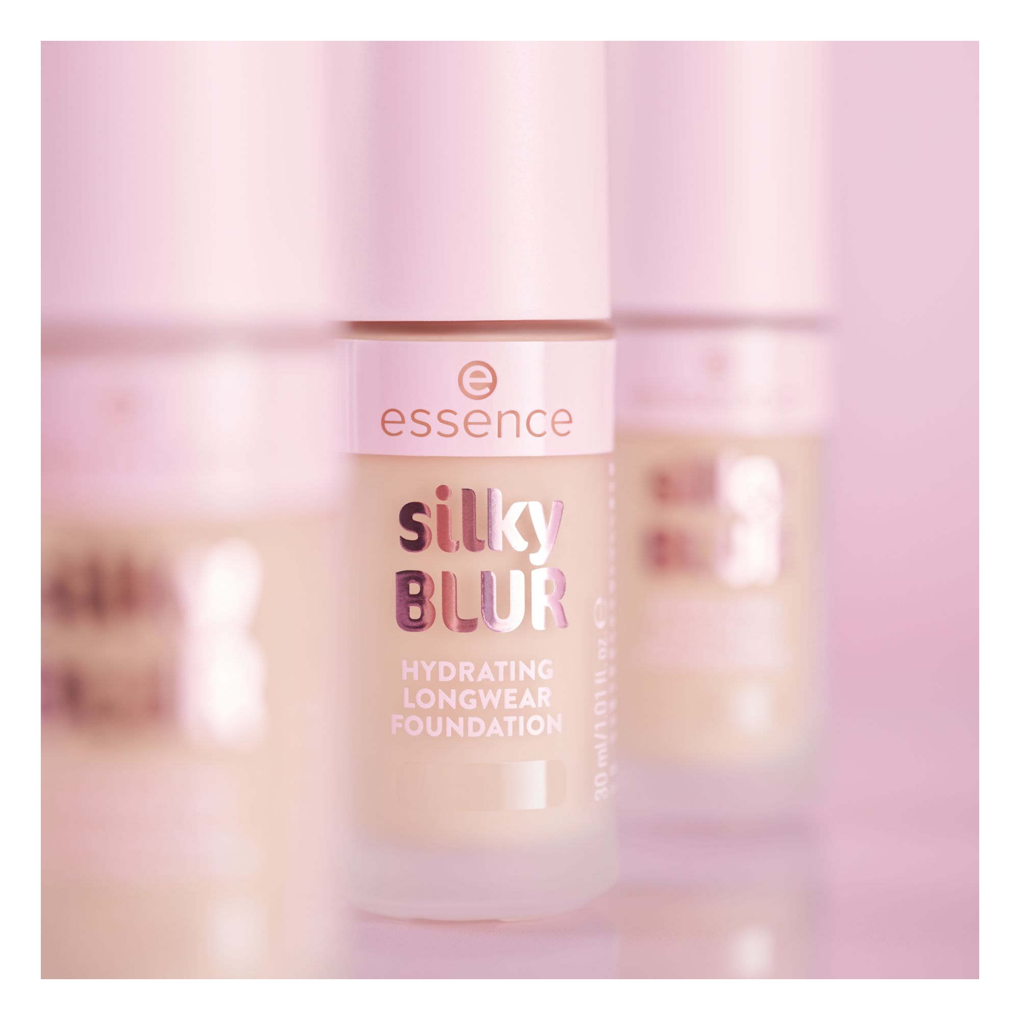 Silky Blur Hydrating Longwear Foundation Silky Blur Hydrating Longwear Foundation