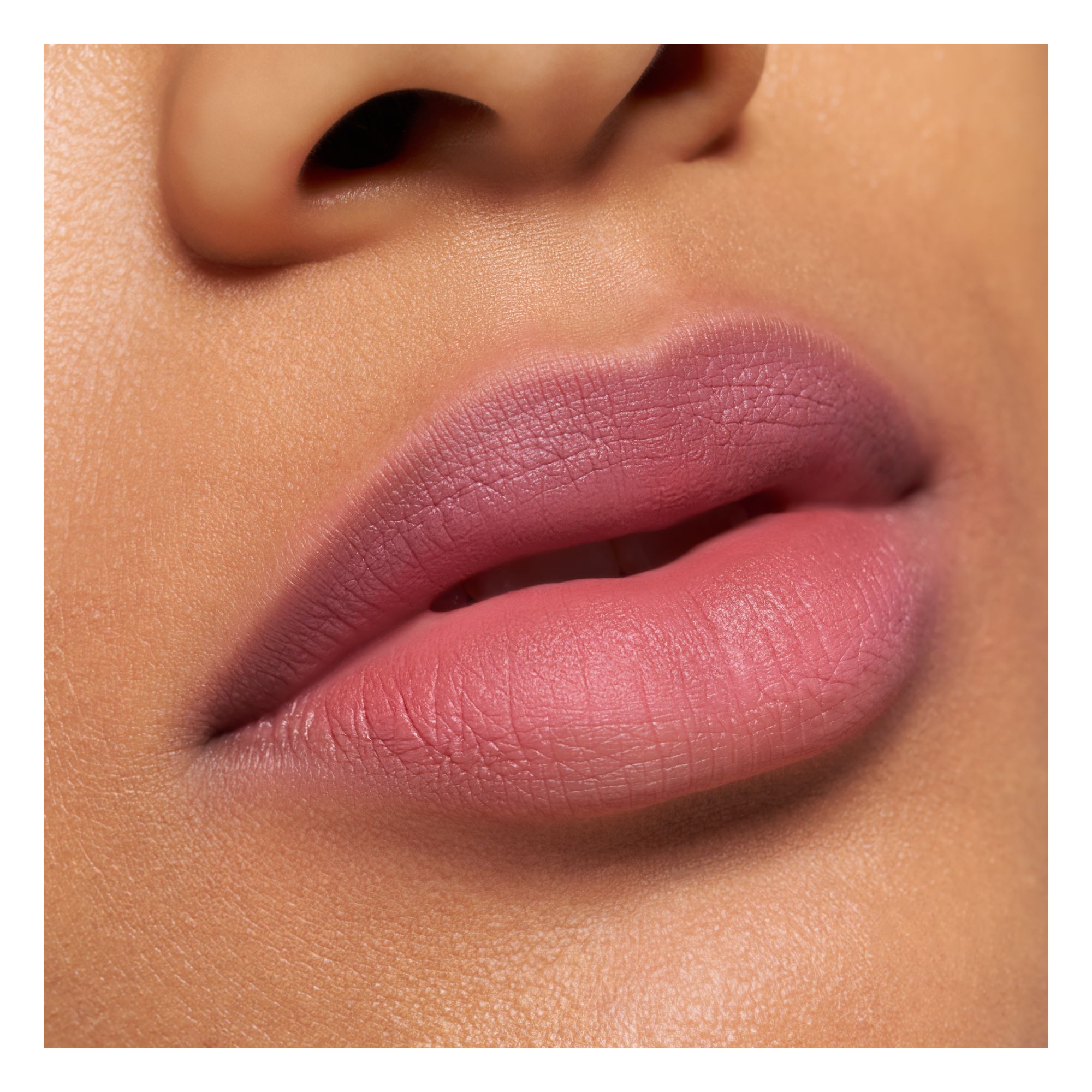 Rouge à Lèvres Liquide - Blur Soufflé Matte Lip Cream Rouge à Lèvres Liquide - Blur Soufflé Matte Lip Cream