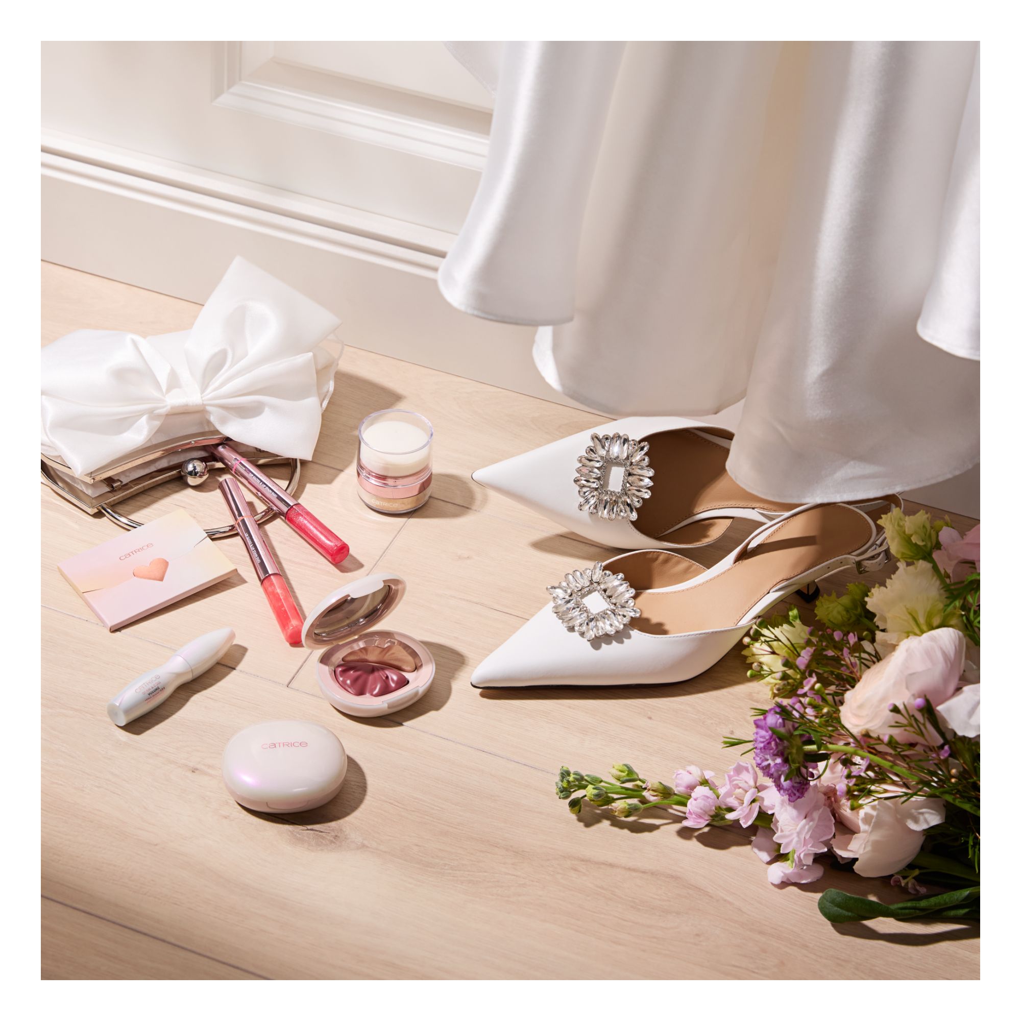 Brides & Besties - Glam & Doll Volume Mini Mascara Waterproof Brides & Besties - Glam & Doll Volume Mini Mascara Waterproof