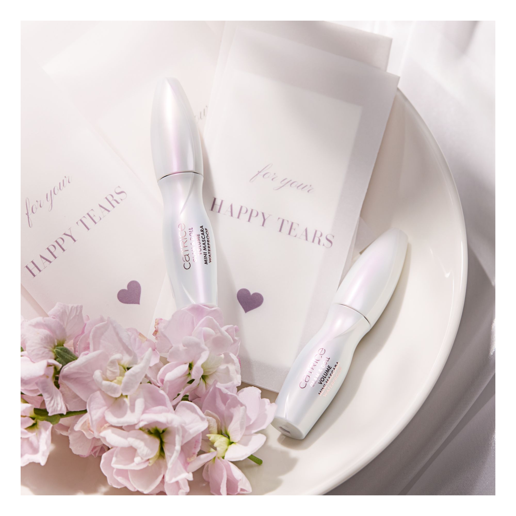 Brides & Besties - Glam & Doll Volume Mini Mascara Waterproof Brides & Besties - Glam & Doll Volume Mini Mascara Waterproof