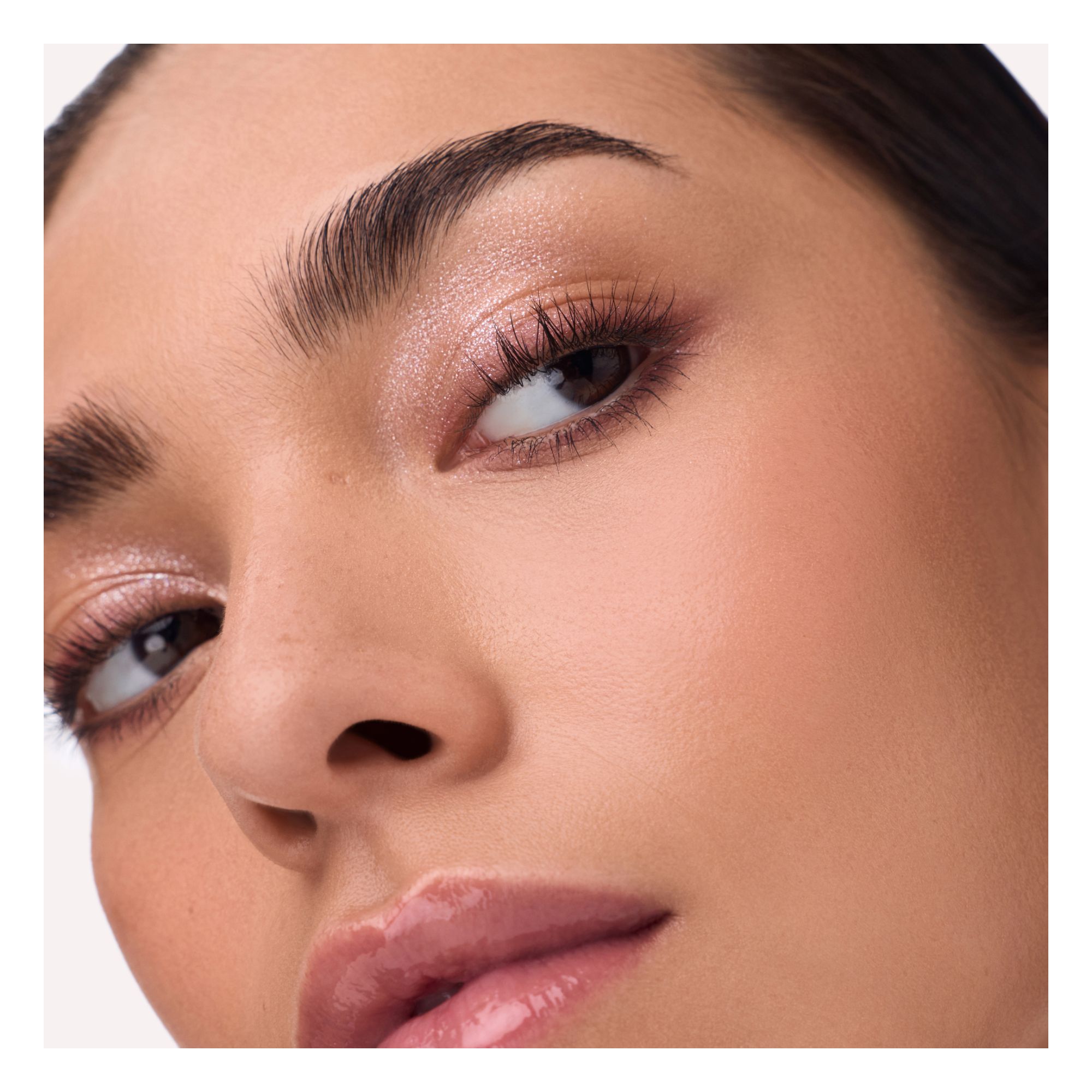 Diamond Treasures Cream to Powder Eyeshadow
