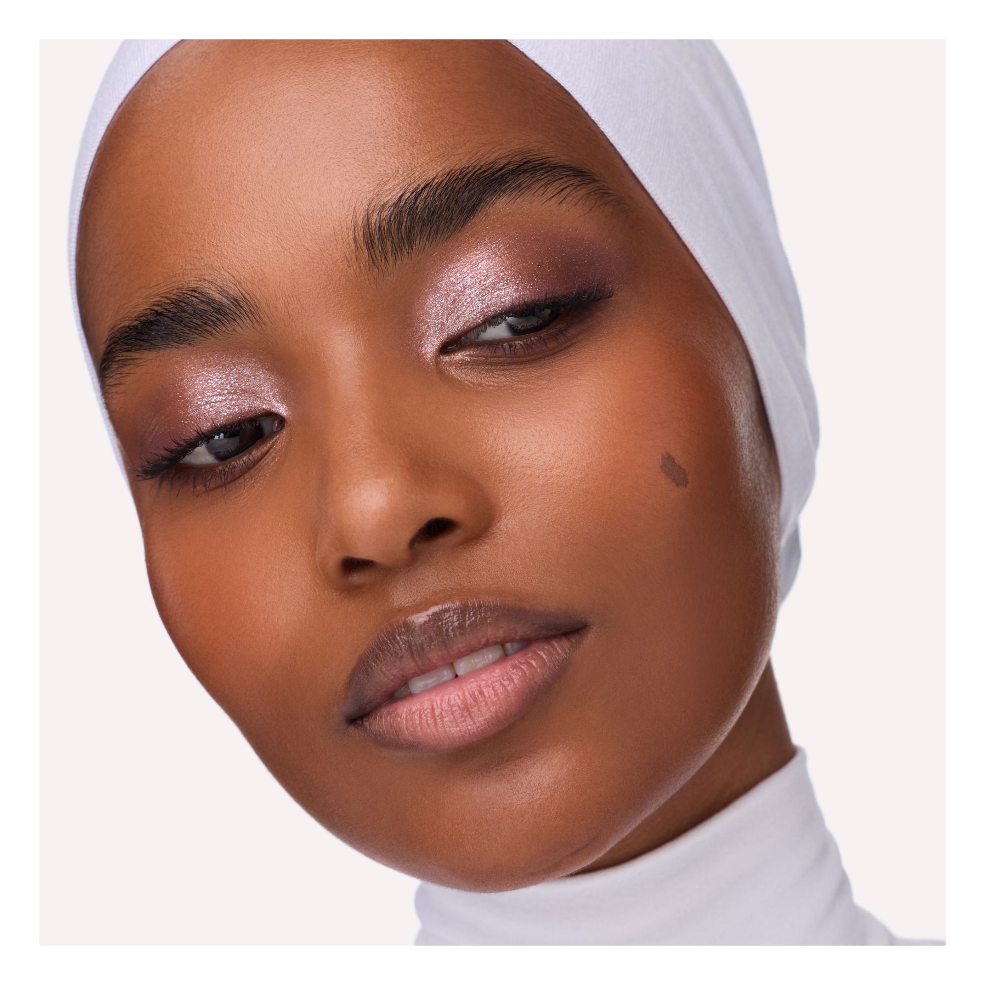 Diamond Treasures Cream to Powder Eyeshadow