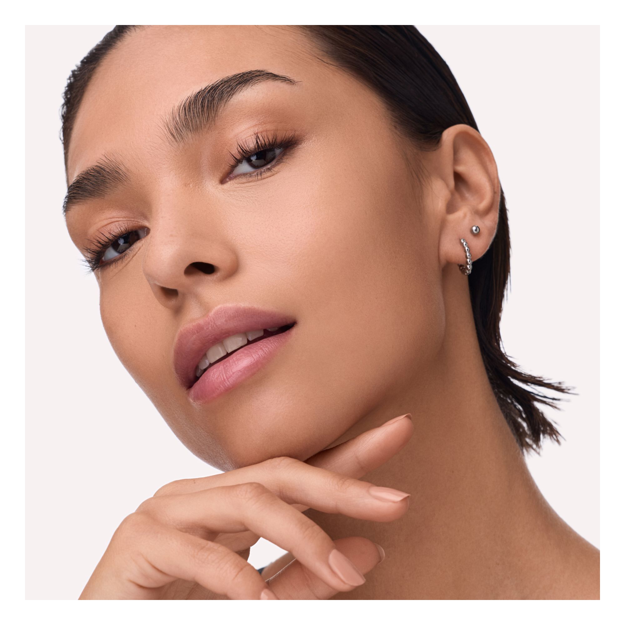 HD High Cover Concealer HD High Cover Concealer
