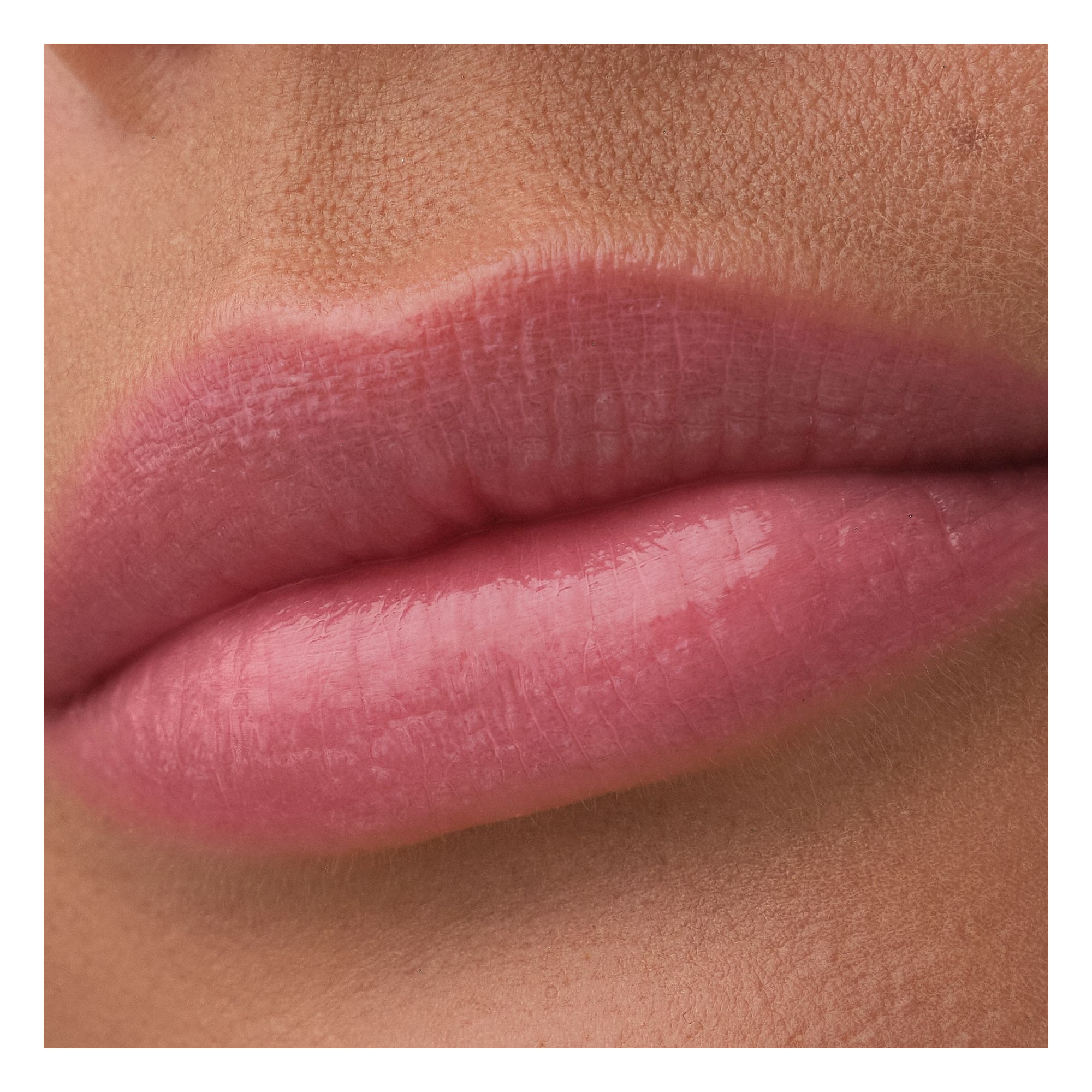 Bare Touch Lip Oil Balm -- Lippenbalsam
