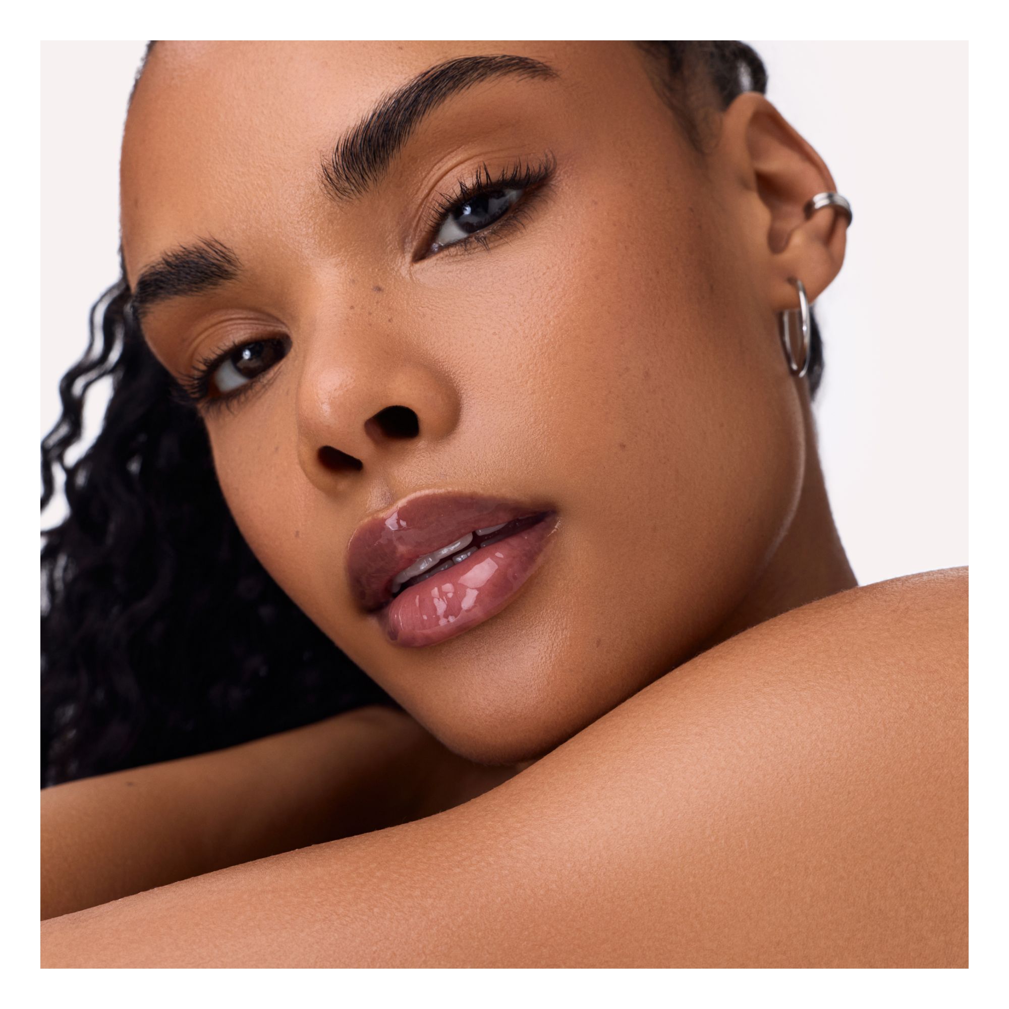 Shine Supreme Lip Oil -- Lippenöl