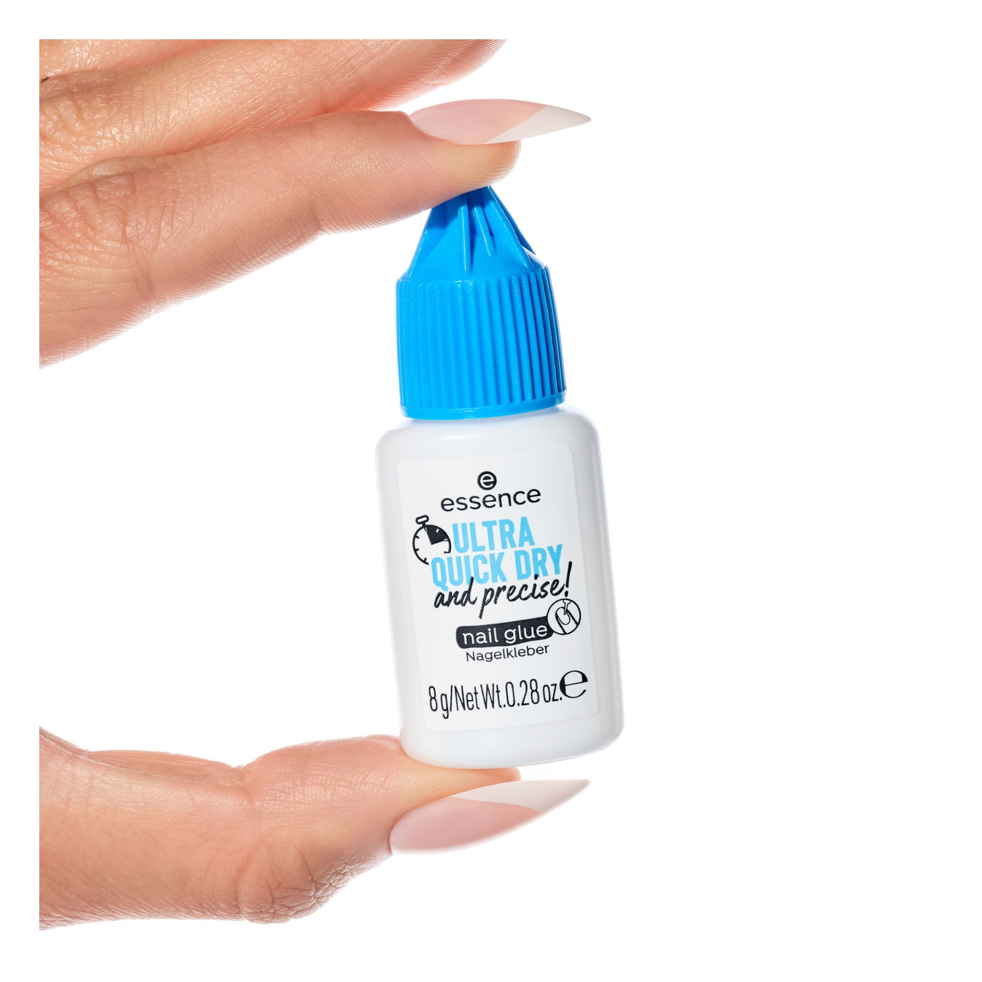 Ultra Quick Dry And Precise! Nail Glue -- Nagelkleber