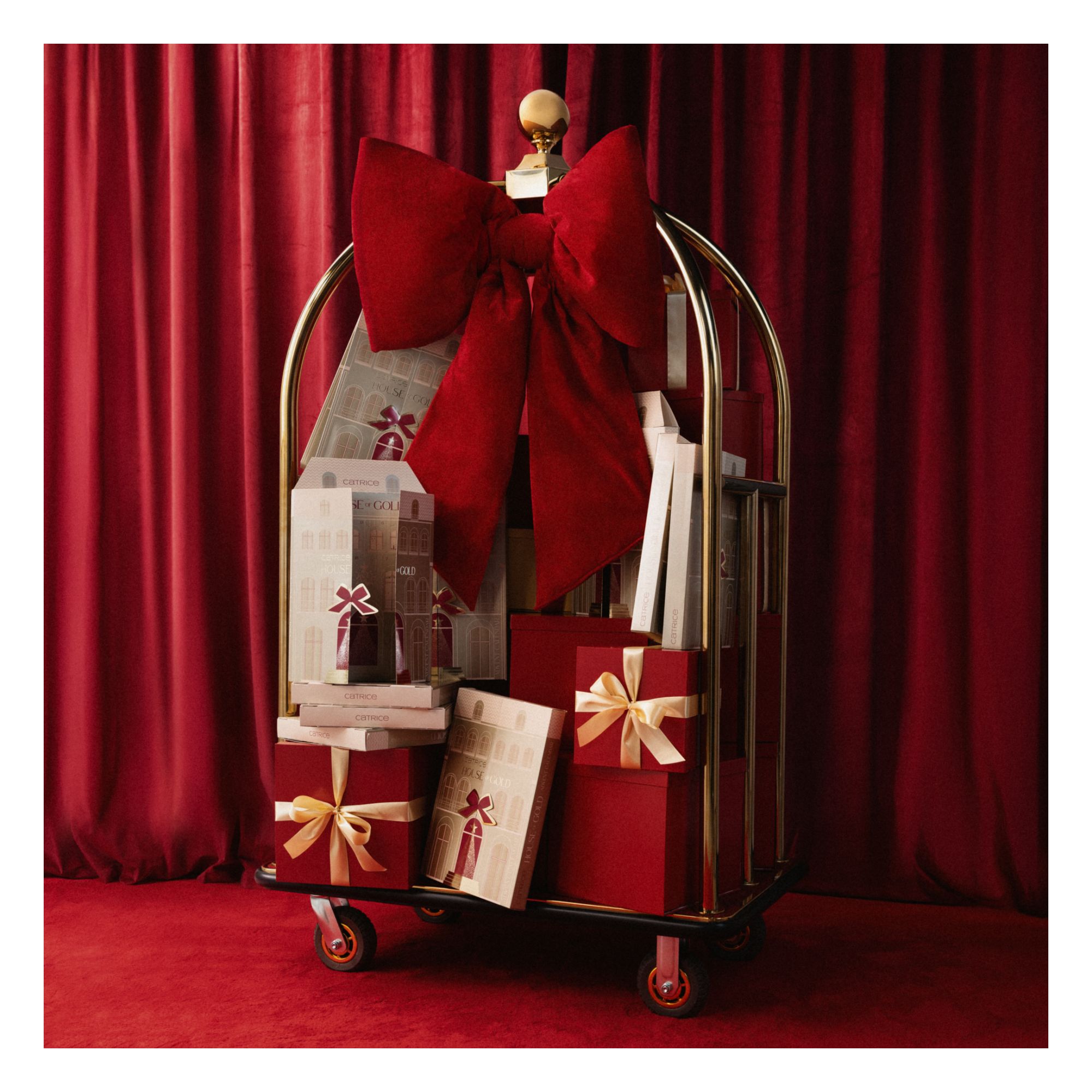 House Of Gold Advent Calendar -- Adventskalender