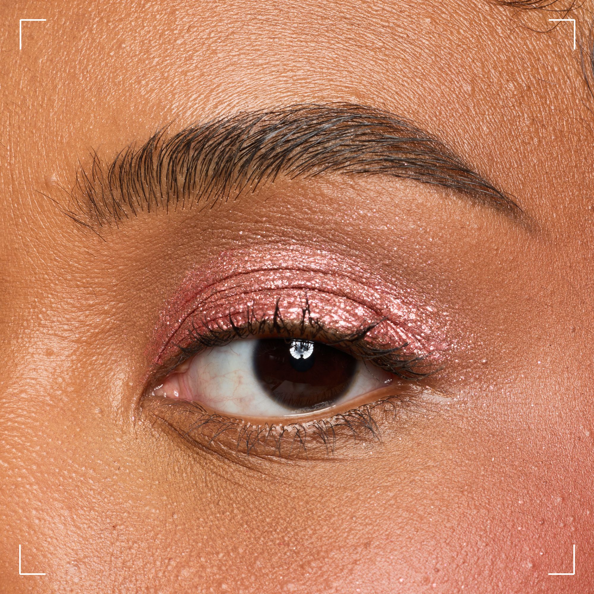 Lid Lingerie Eye Pigment -- Flüssig-Lidschatten Lid Lingerie Eye Pigment -- Flüssig-Lidschatten