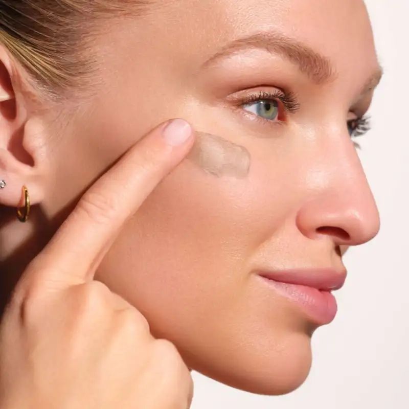 Make-up Mousse - Wonder Blur Mousse