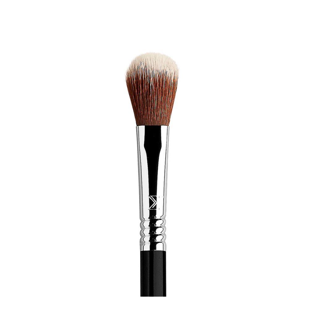 F03 - High Cheekbone Highlighter™ -- Highlighter-Pinsel