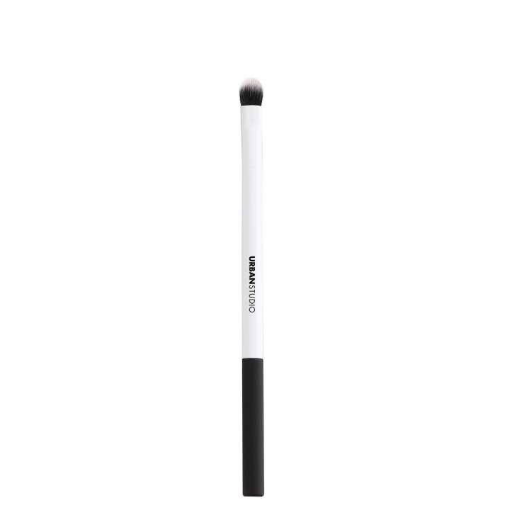 Eyeshadow Brush -- Lidschatten-Pinsel Eyeshadow Brush -- Lidschatten-Pinsel