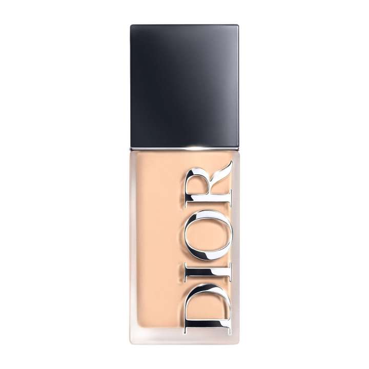 Forever Skin Wear -- Foundation